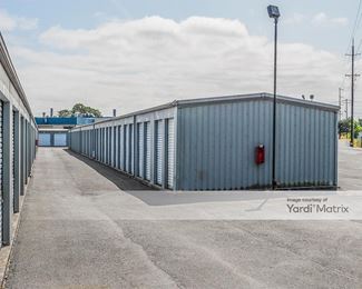 Photo 3 of Northwest Self Storage - 505 Buchanan Avenue, Corvallis, OR