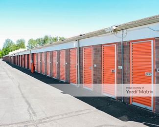 Photo 5 of Public Storage - 280 Lancaster Drive NE, Salem, OR