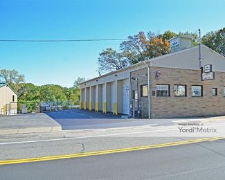 Photo 2 of Forum Self Storage - 1074 Plainfield Street, Johnston, RI