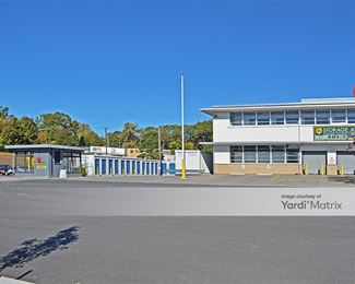 Photo 3 of Storage America - 100 Higginson Avenue, Lincoln, RI