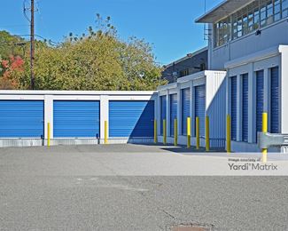 Photo 4 of Storage America - 100 Higginson Avenue, Lincoln, RI