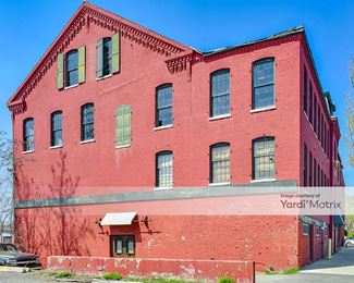 Photo 4 of HearthFire Self Storage - 1146 Main Street, Fitchburg, MA