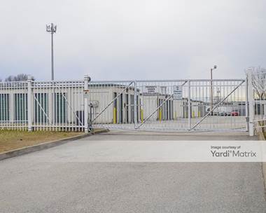 Storage Units for Rent available at 125 Sherlake Lane, Knoxville, TN 37922