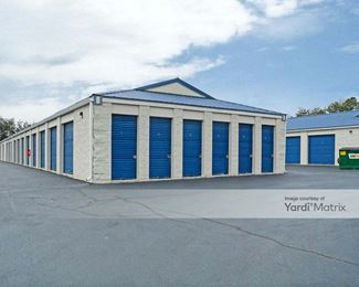 Photo 2 of Extra Space Storage - 1431 Weisgarber Road, Knoxville, TN