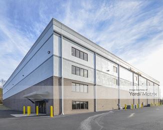 Photo 2 of Extra Space Storage - 735 Ebenezer Road, Knoxville, TN