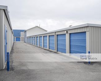 Photo 4 of Volunteer Storage - 10510 Kingston Pike, Knoxville, TN