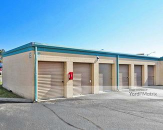 Photo 2 of SmartStop Self Storage - 1641 Downtown West Blvd, Knoxville, TN
