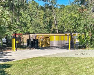 Photo 3 of Storage King USA - 3110 Apalachee Pkwy, Tallahassee, FL