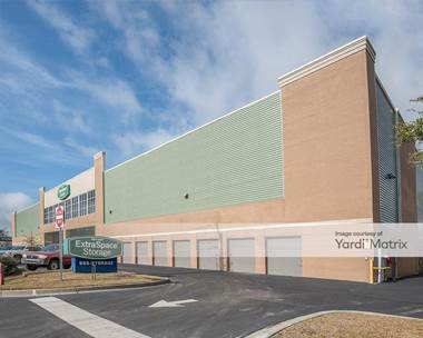 Storage Units for Rent available at 2118 Heriot Street, Charleston, SC 29403