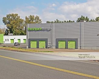 Photo 1 of Extra Space Storage - 184 Fenn Road, Newington, CT