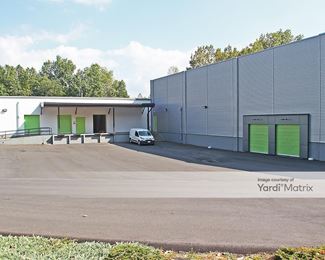 Photo 2 of Extra Space Storage - 184 Fenn Road, Newington, CT