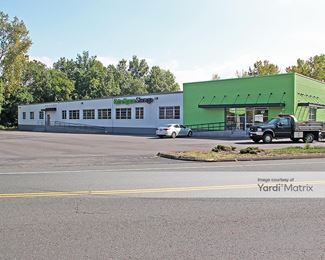 Photo 3 of Extra Space Storage - 184 Fenn Road, Newington, CT
