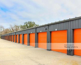 Photo 2 of New Orleans Lock Storage - 7911 Bullard Avenue, New Orleans, LA