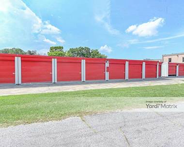 Storage Units for Rent available at 4019 Augusta Road, Garden City, GA 31408