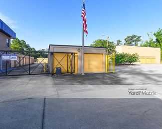 Photo 2 of Extra Space Storage - 10901 Abercorn Street, Savannah, GA