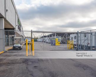 Photo 2 of Extra Space Storage - 8850 Rivers Avenue, North Charleston, SC