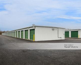 Photo 2 of Storage Rentals of America - 2500 South Dixie Blvd, Radcliff, KY