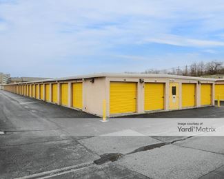 Photo 5 of Devon Self Storage - 1500 Browns Lane, Louisville, KY