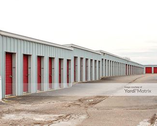 Photo 5 of Rent-A-Space Mini Warehouse - 4211 Meadowbrook Drive, Louisville, KY