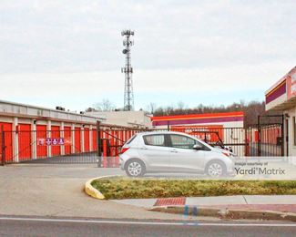 Photo 2 of Public Storage - 4127 Bardstown Road, Louisville, KY