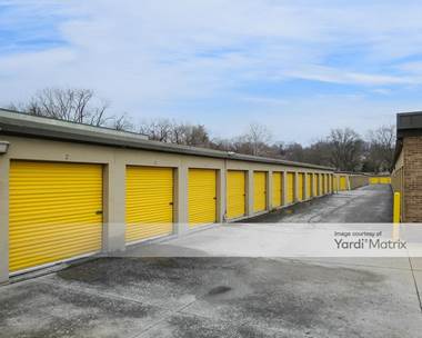 Storage Units for Rent available at 5215 Dixie Hwy, Louisville, KY 40216