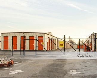 Photo 4 of Mini-s U-Stuff-It Self Storage - 4702 Summit Drive, Louisville, KY