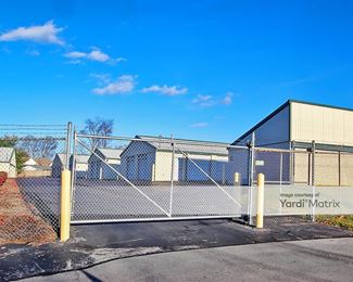 Photo 3 of iStorage - 8409 New La Grange Road, Louisville, KY