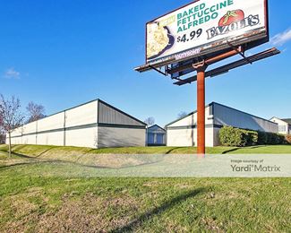 Photo 4 of iStorage - 8409 New La Grange Road, Louisville, KY