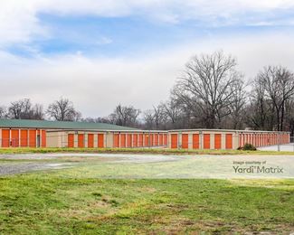 Photo 4 of Public Storage - 7650 Dixie Hwy, Louisville, KY