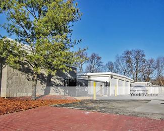 Photo 3 of Stor All - 9911 LaGrange Road, Louisville, KY