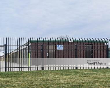 Storage Units for Rent available at 174 Vineland Pkwy Drive, Vine Grove, KY 40175