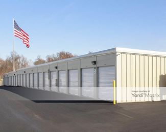 Photo 3 of Stor All - 6300 Commerce Park Court, Louisville, KY