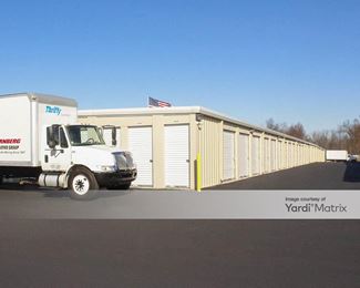 Photo 4 of Stor All - 6300 Commerce Park Court, Louisville, KY