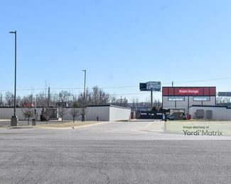 Photo 3 of Public Storage - 6651 Paramount Park Drive, Louisville, KY