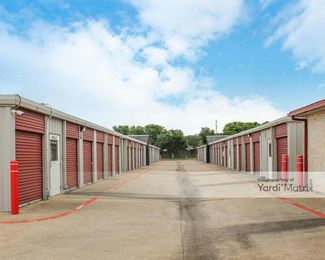 Photo 4 of SpareBox Storage - 13101 FM 2154, College Station, TX