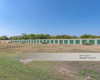 Photo 2 of Safe and Secure Storage - 3403 South University Parks Drive, Waco, TX