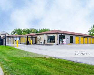 Photo 1 of Extra Space Storage - 2585 Brighton Henrietta Town Line Road, Rochester, NY
