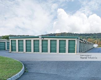 Photo 4 of Sentinel Self Storage - 717 New Jersey 57, Stewartsville, NJ
