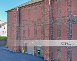 Photo 2 of Fountain Hill Self Storage - 701 North Clewell Street, Fountain Hill, PA