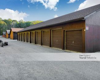 Photo 2 of Stow-It Storage - 4465 Arlington Blvd, Newton Falls, OH