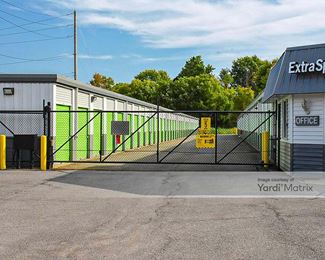 Photo 2 of Extra Space Storage - 6010 Big Tree Road, Orchard Park, NY