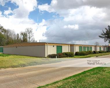 Storage Units for Rent available at 4455 Harding Blvd, Baton Rouge, LA 70807