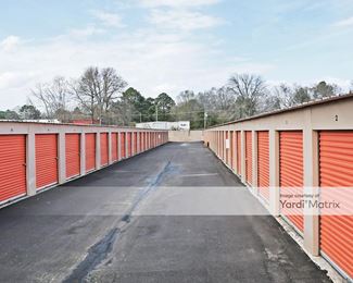 Photo 3 of Jackson Self Storage - 3280 Hwy 80 West, Jackson, MS