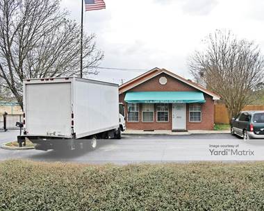 Storage Units for Rent available at 4735 Robinson Road, Jackson, MS 39204