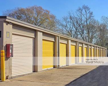 Storage Units for Rent available at 4000 North West Street, Jackson, MS 39206