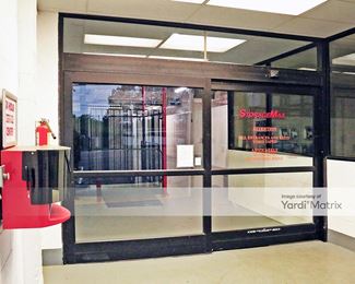 Photo 2 of StorageMax - 304 South State Street, Jackson, MS