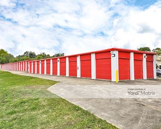 Photo 2 of Storage Rentals of America - 649 Monroe Street, Jackson, MS