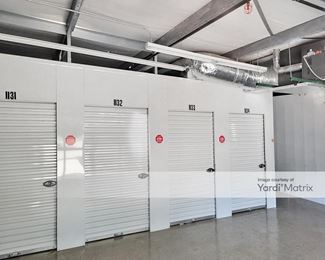 Photo 3 of 1st Stop Storage - 189 Country Place Pkwy, Pearl, MS