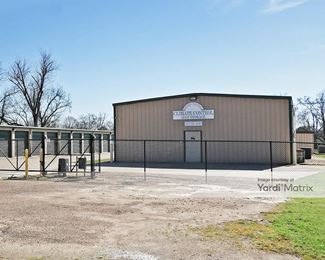 Photo 2 of Grand Central Storage - 715 West Georgetown Street, Crystal Springs, MS