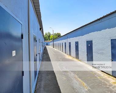 Storage Units for Rent available at 5850 North State Street, Jackson, MS 39206